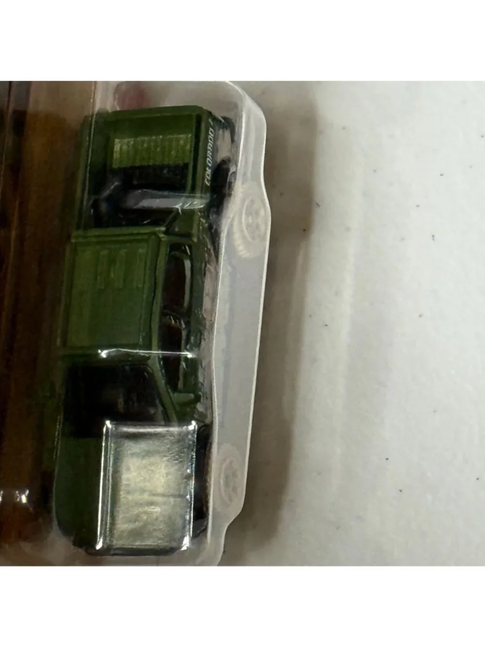Matchbox 2016 Chevy Colorado Xtreme Pickup Truck Green 1:64 5/125